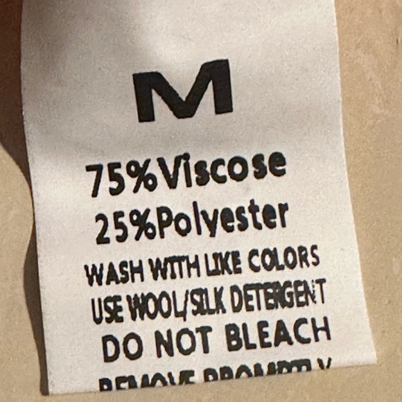 COPY - Crop top. Very soft. NWT - Picture 4 of 4